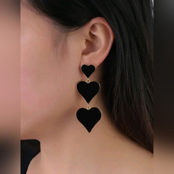 Black Linked Heart Drop Earrings for women - Picture 1 of 3